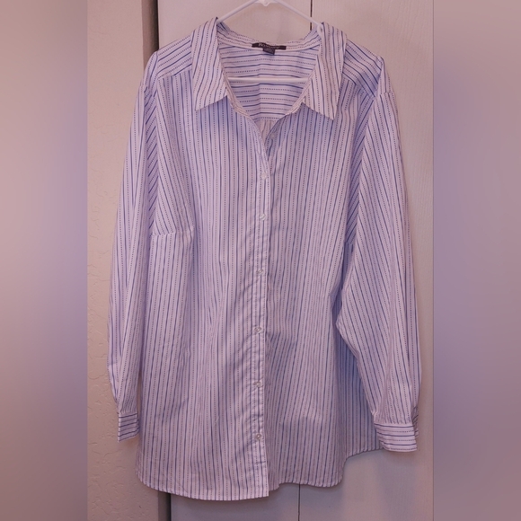 Roaman's Tops - Roaman's Blue White Striped Collared Button Up Size 32 Long Sleeve Classic Chic